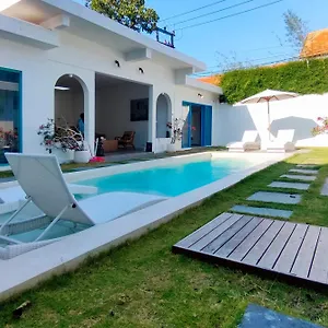 https://villa-eldborg-1.ubudhotelsnow.com