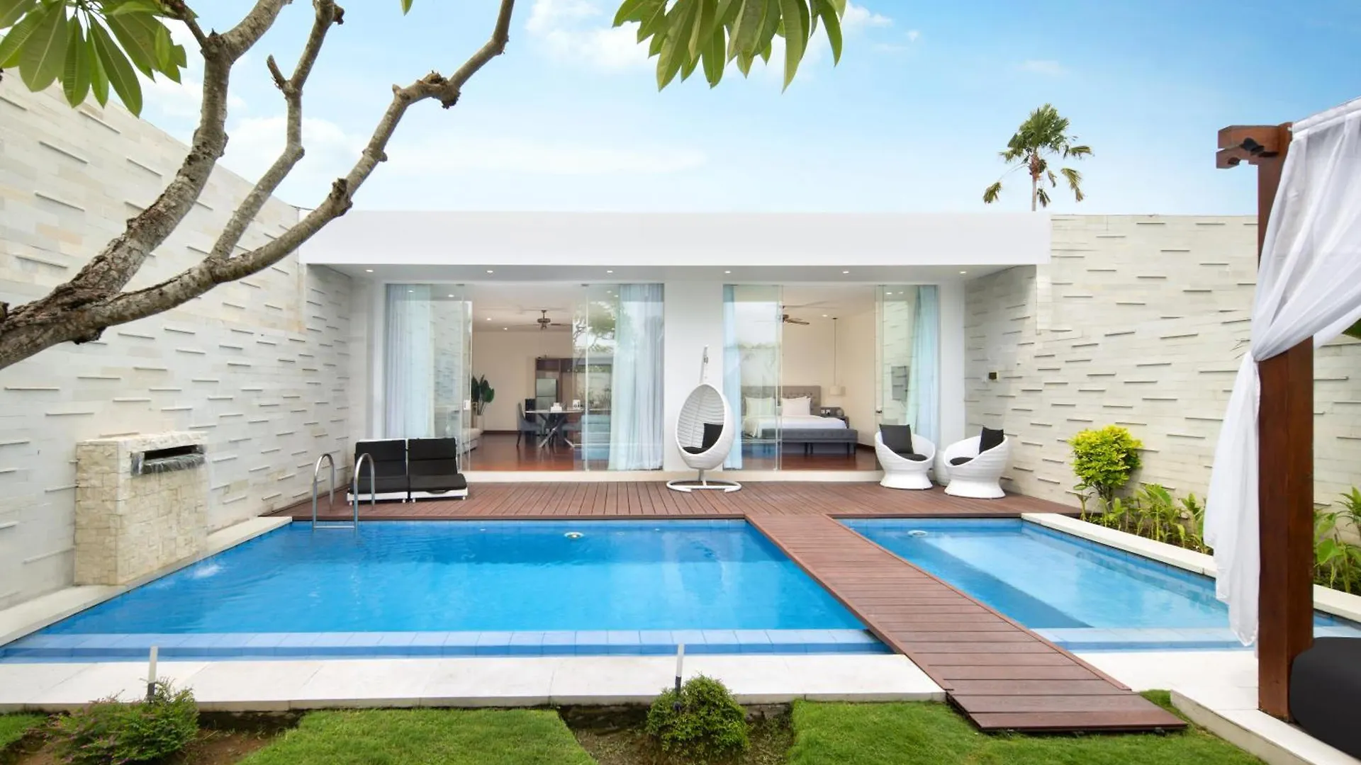 The Daha Luxury Villas Seminyak